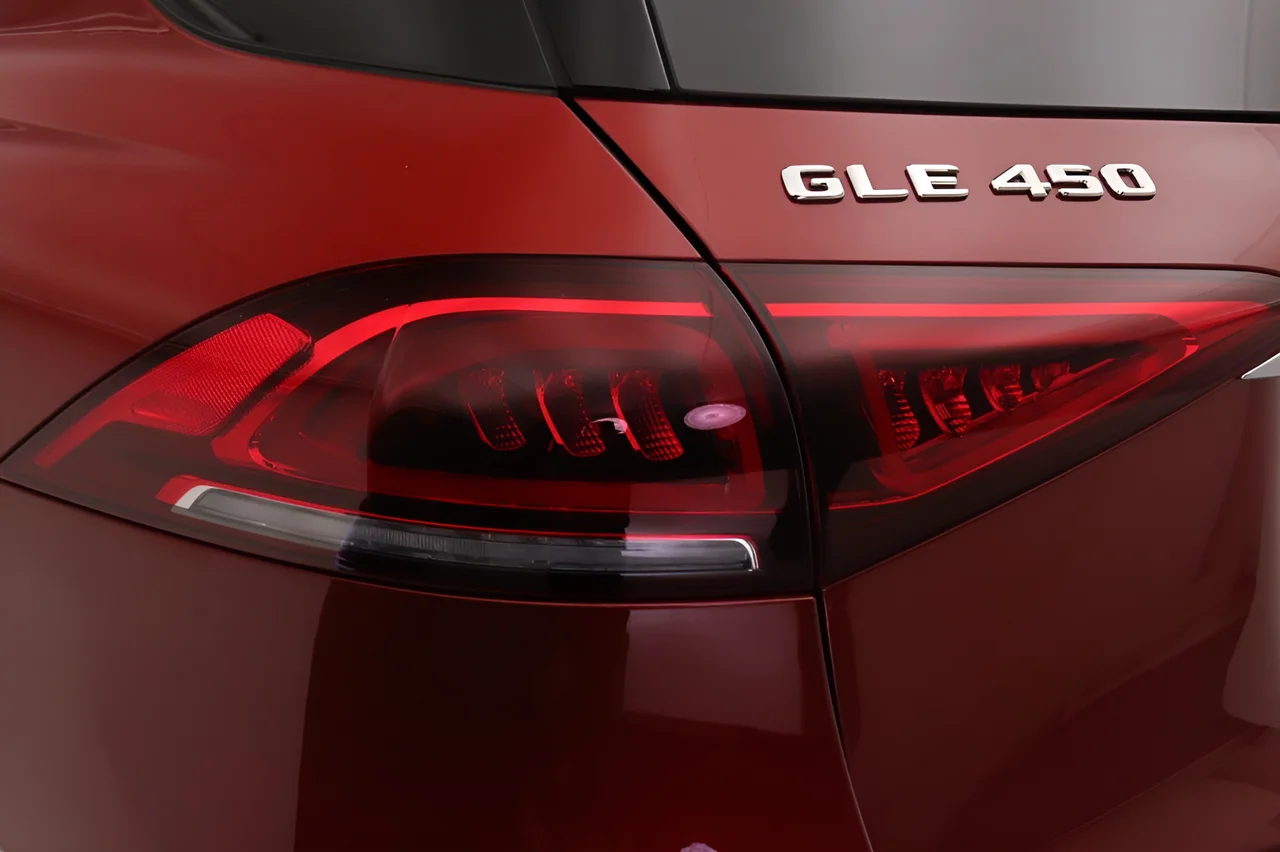 Certified Used 2023 Red Mercedes-Benz 450 4MATIC® AMG® Line Pkg image 18