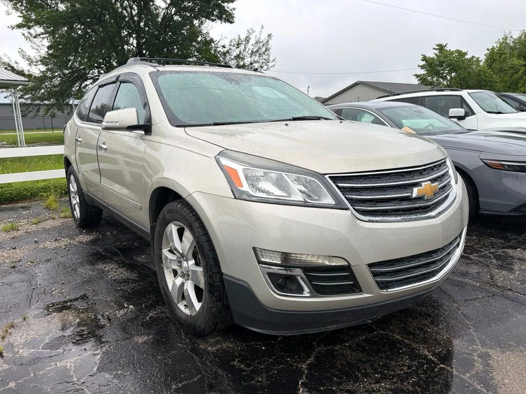 Used 2014 Gold Chevrolet LTZ image 7