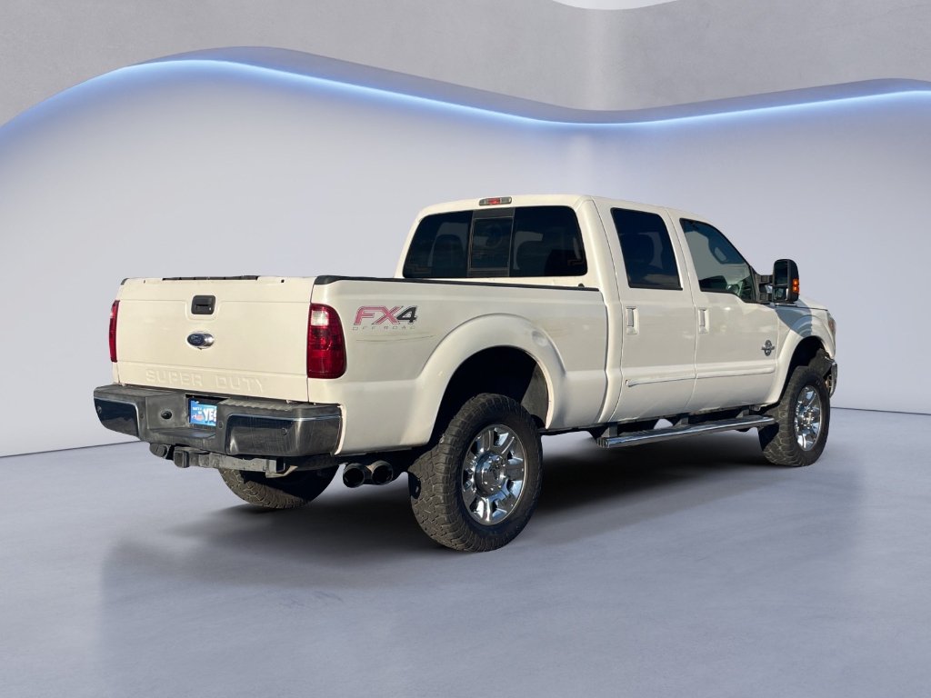 Used 2014 White Platinum Metallic Tri-Coat Ford Lariat image 18