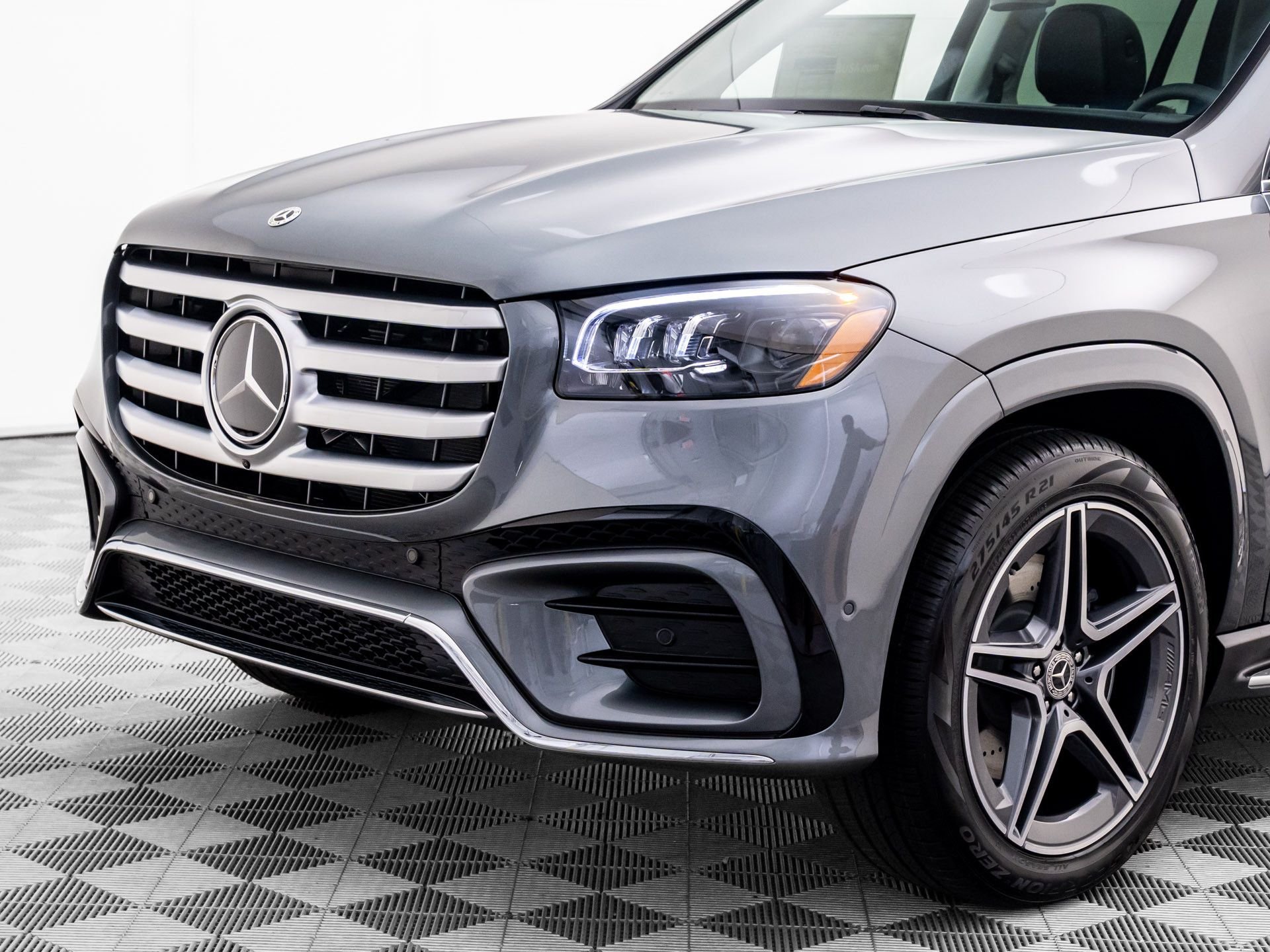 New 2026 Gray Mercedes-Benz GLS 450 image 36