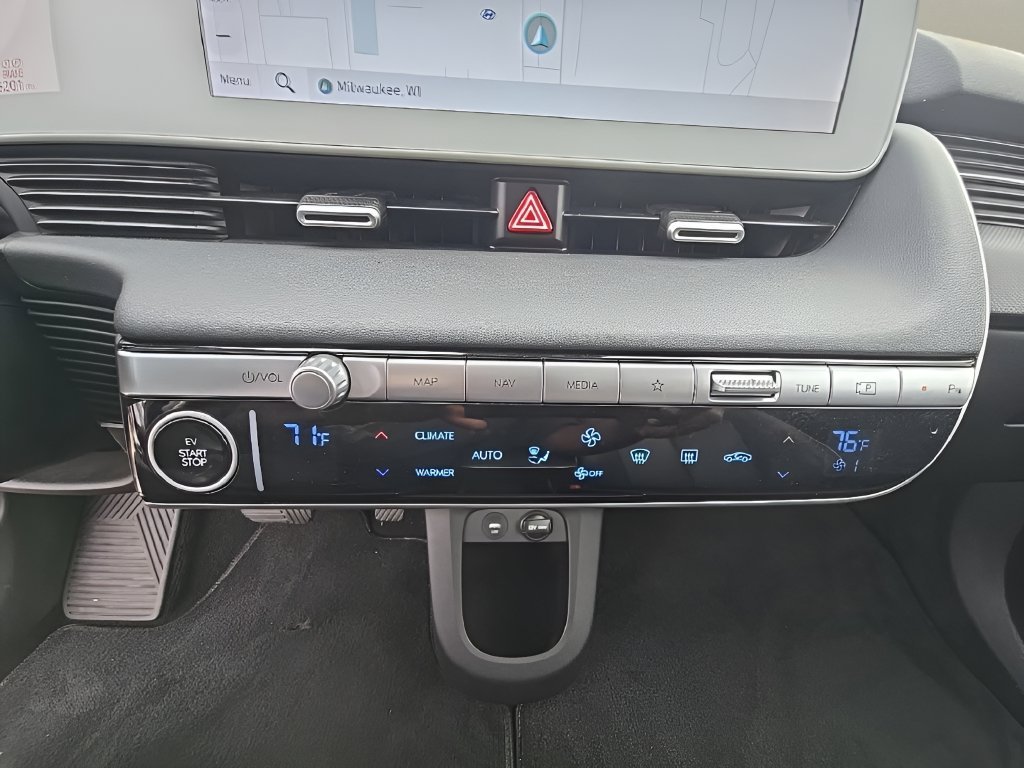 Certified Used 2023 Gray Hyundai SEL image 35