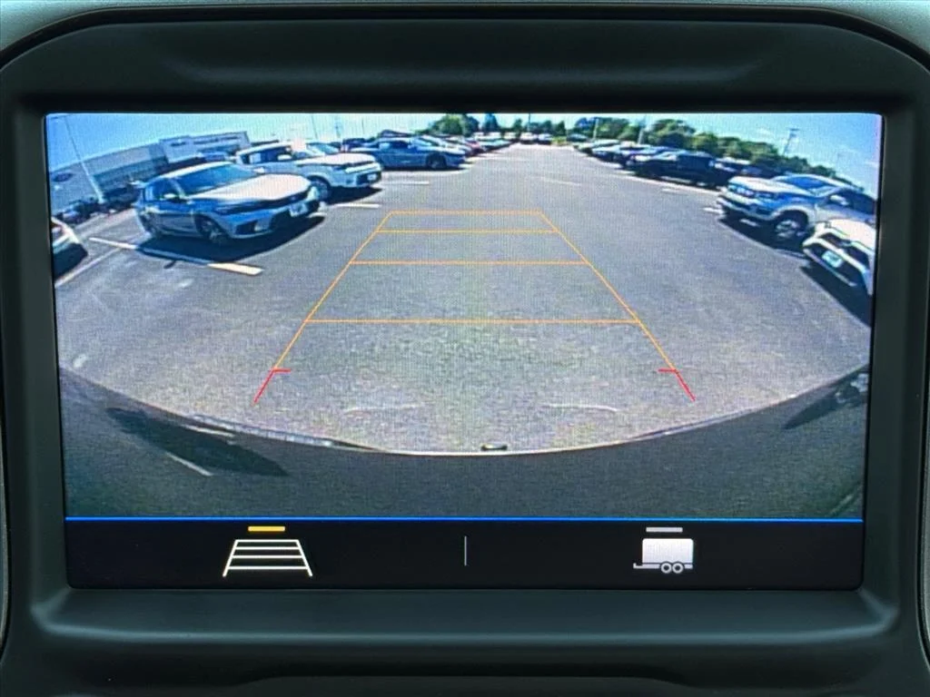 Used 2022 Mosaic Black Metallic Chevrolet LT image 20