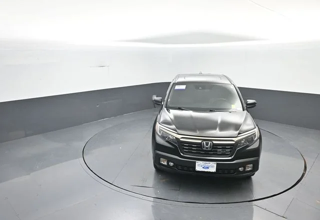 Certified Used 2018 Crystal Black Honda Black Edition image 27