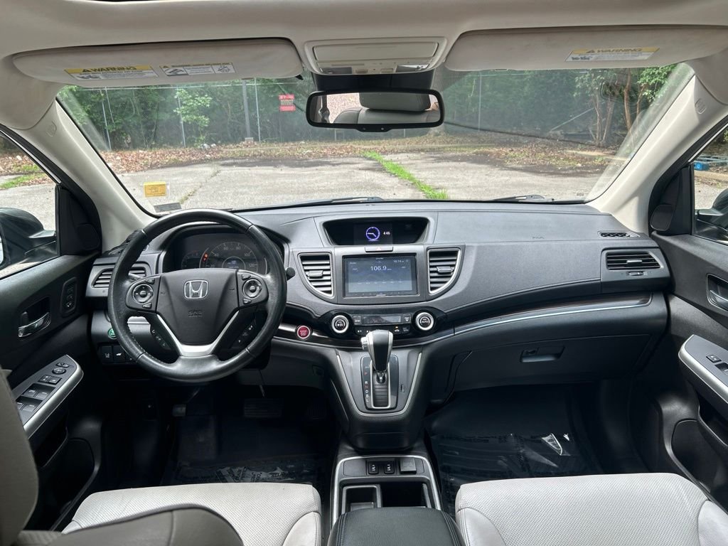 Used 2015  Honda Touring image 27