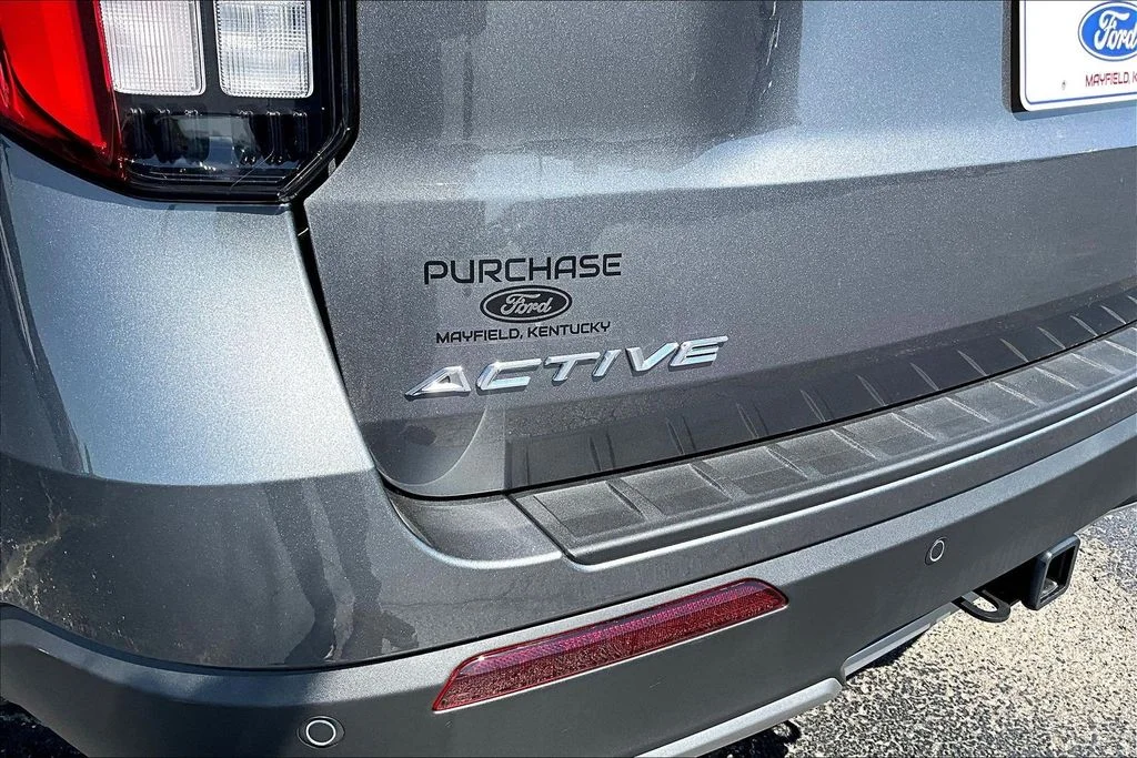 New 2026 Carbonized Gray Metallic Ford Active image 9