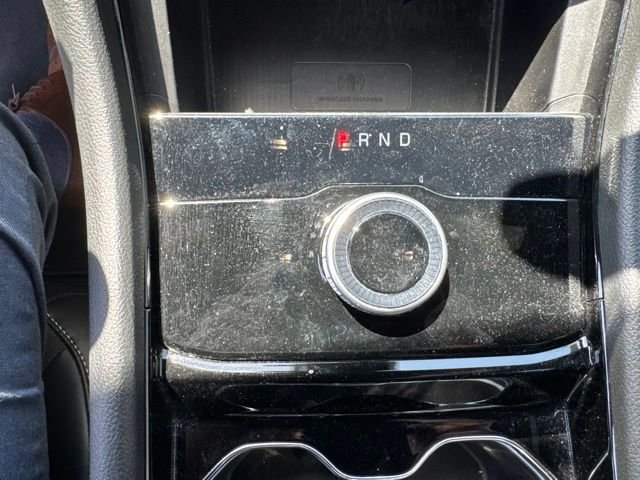 Used 2023 Silver Jeep Altitude image 5