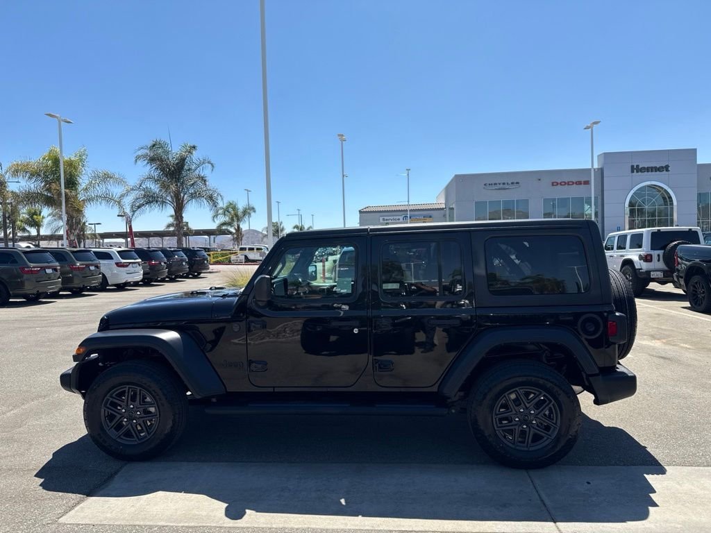 Used 2025 Black Jeep Sport S image 7