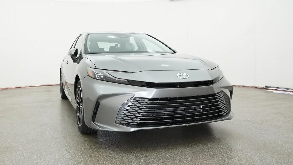 New 2026 Heavy Metal Toyota XLE image 2