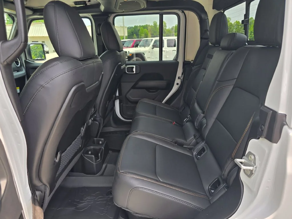 New 2026 White Jeep Sahara image 10