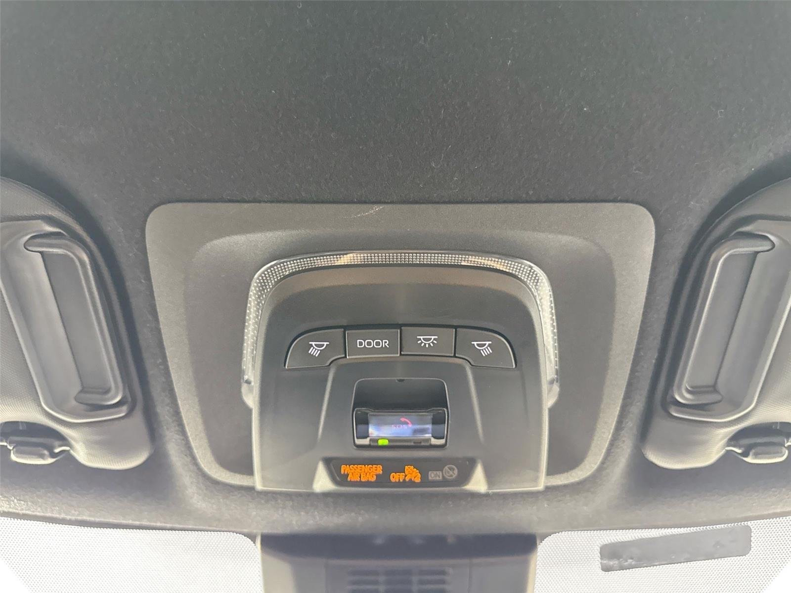 Certified Used 2024 Ice Cap Toyota SE image 6