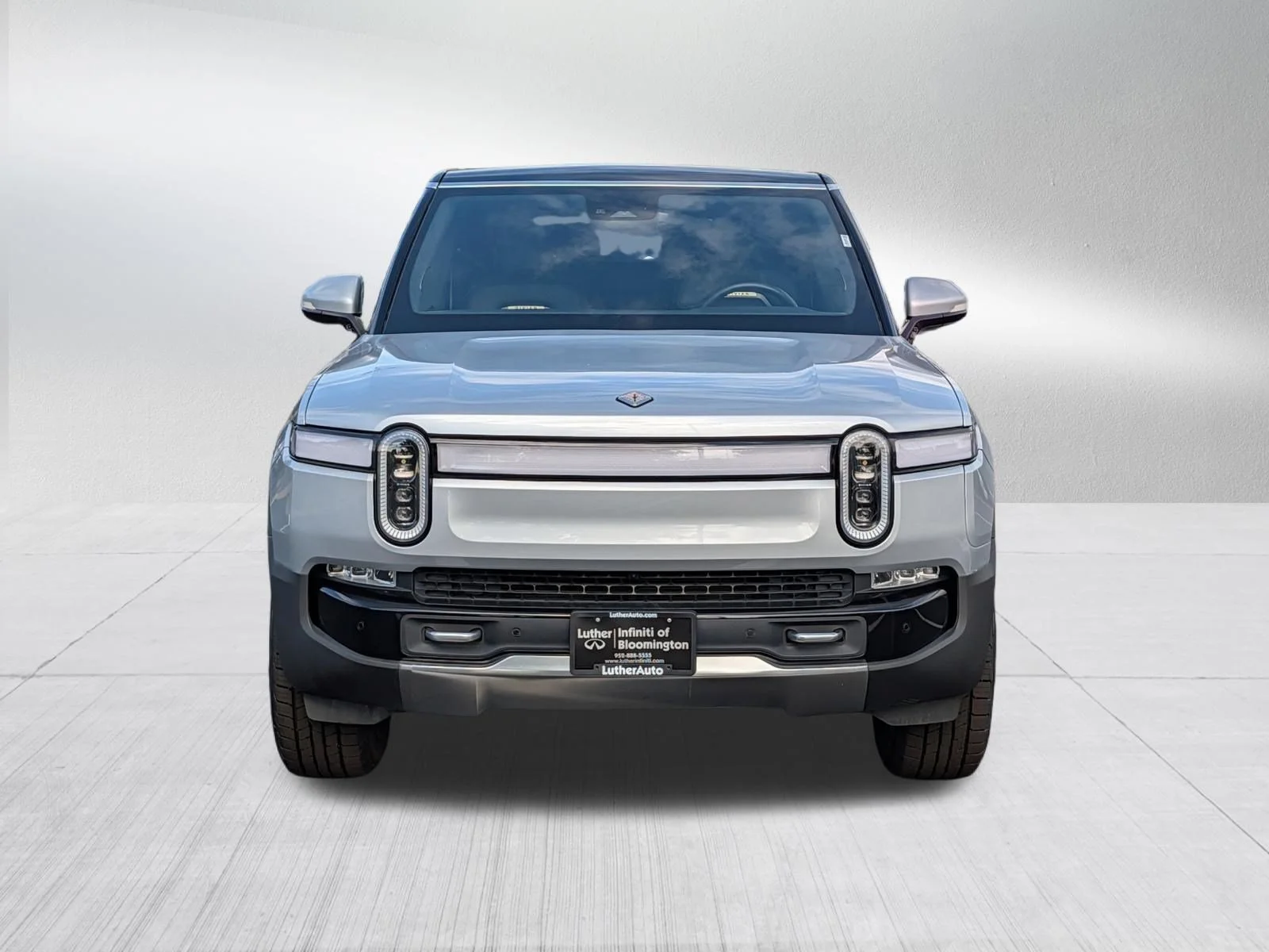 Used 2023 Rivian R1S Adventure with VIN 7PDSGABA3PN006154 for sale in Bloomington, MN