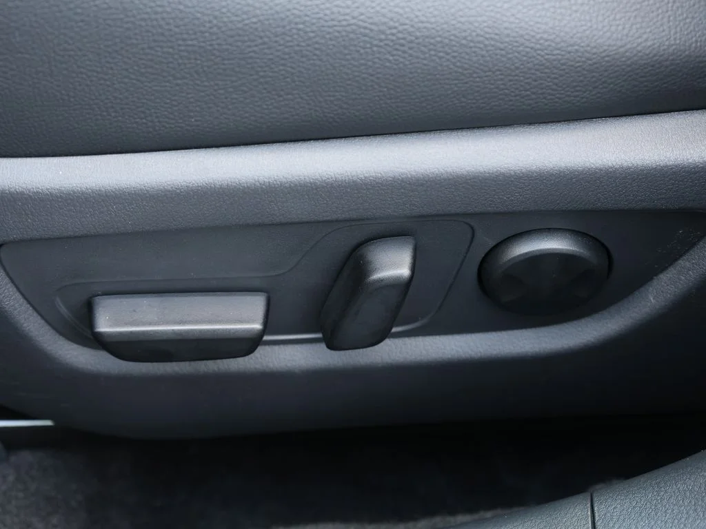 Certified Used 2025 Gray Mazda 2.5 Turbo Premium Package image 17