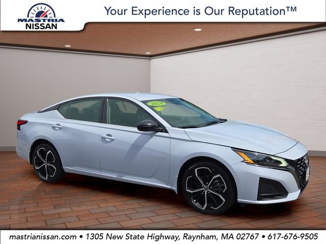 Used 2024 Gray Nissan 2.5 SR image 1