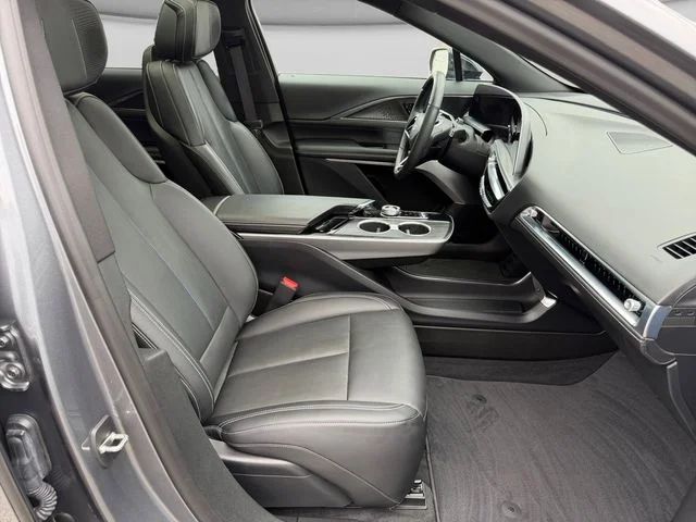 Used 2023 Gray Cadillac Luxury image 14