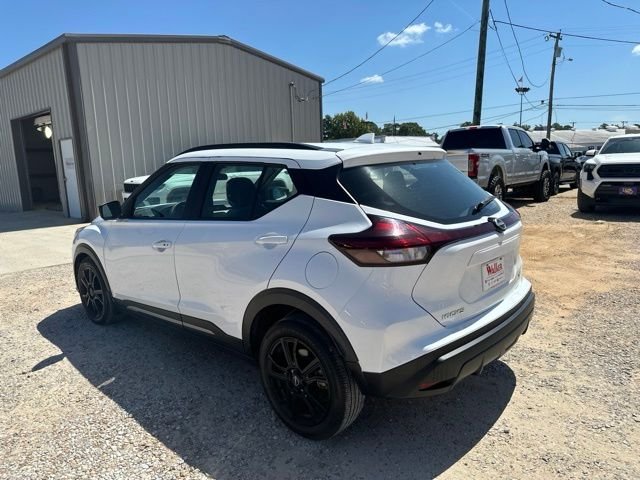 Used 2023 White Nissan SR image 10