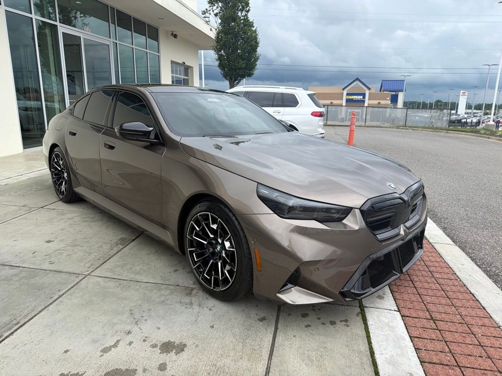 Used 2027 Special Order Color BMW Base image 8
