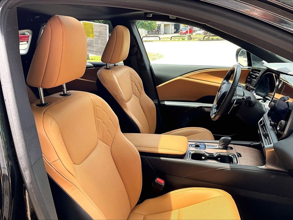 Used 2024 Black Lexus 350 Premium image 11