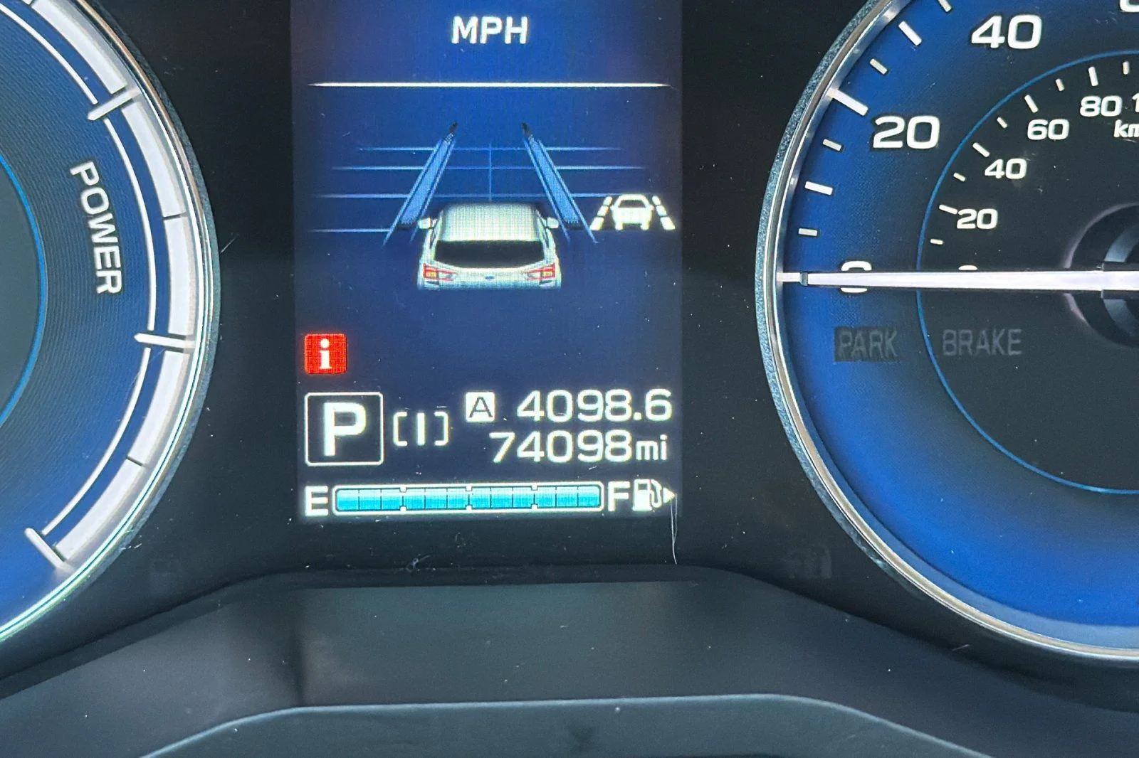 Used 2019 White Subaru Hybrid image 33