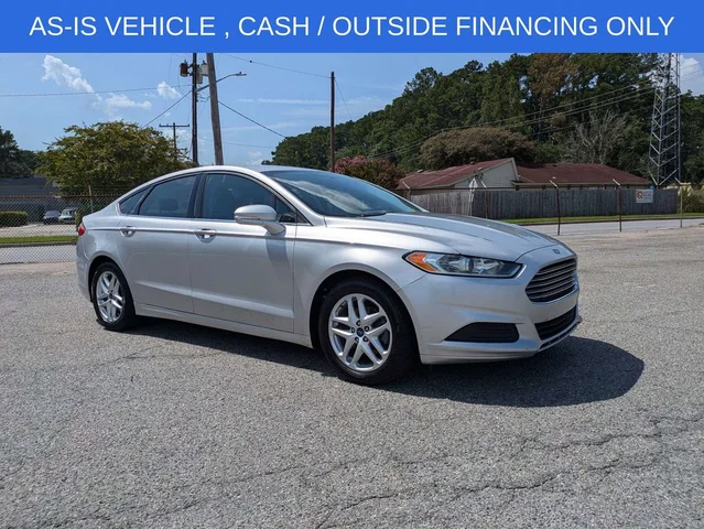 2015 Ford Fusion SE