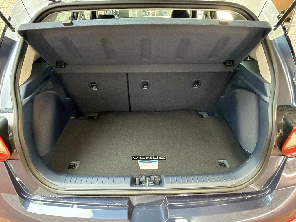 New 2026 Denim W/White Roof Hyundai SEL image 13