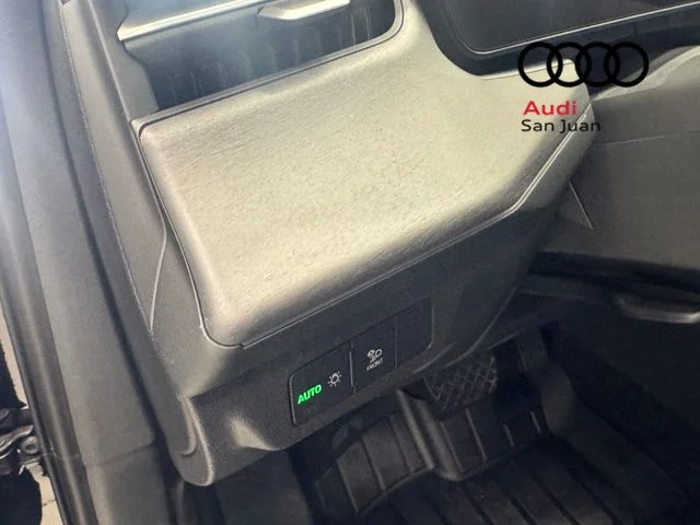 Certified Used 2026  Audi S line image 33