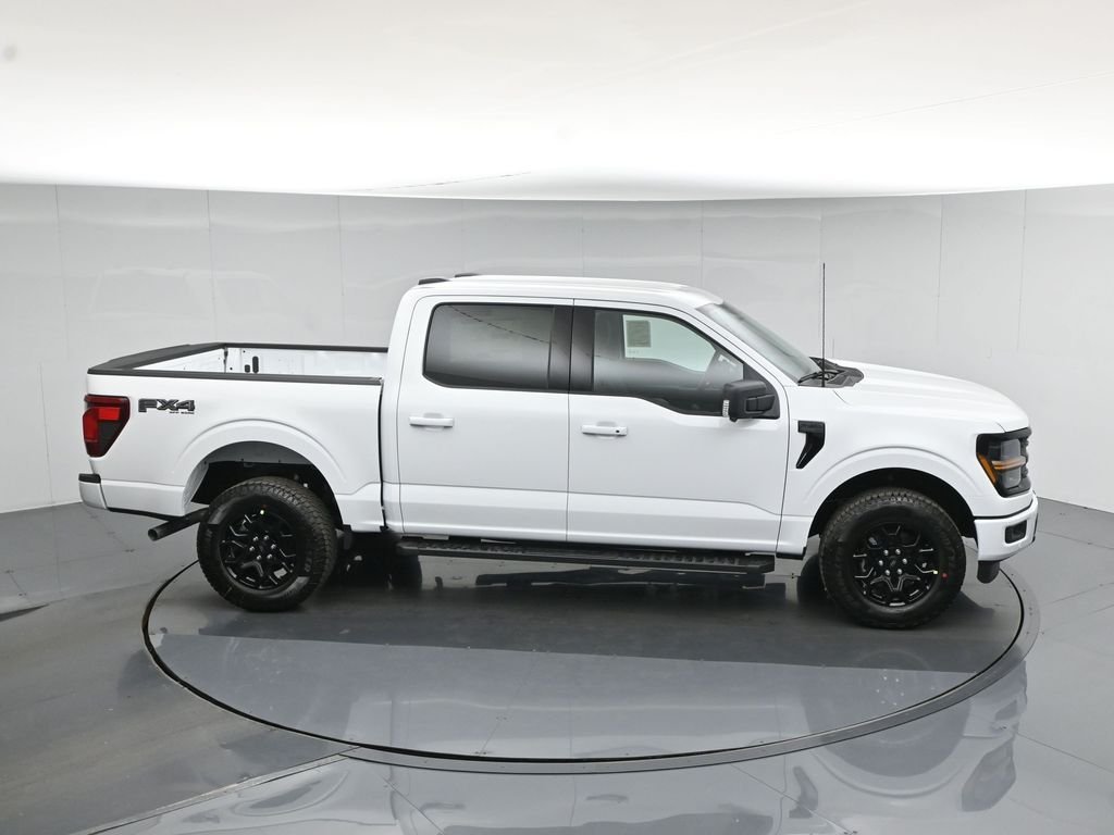 New 2026 Oxford White Ford XLT image 54
