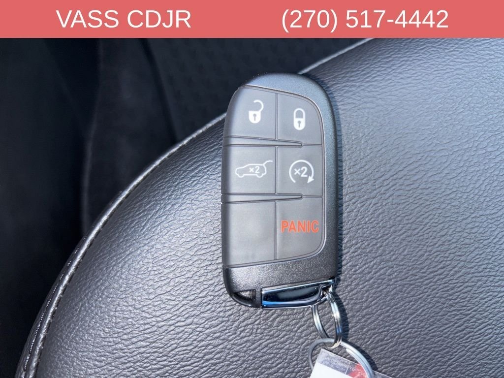 Certified Used 2026 White/off-white Jeep Latitude image 25