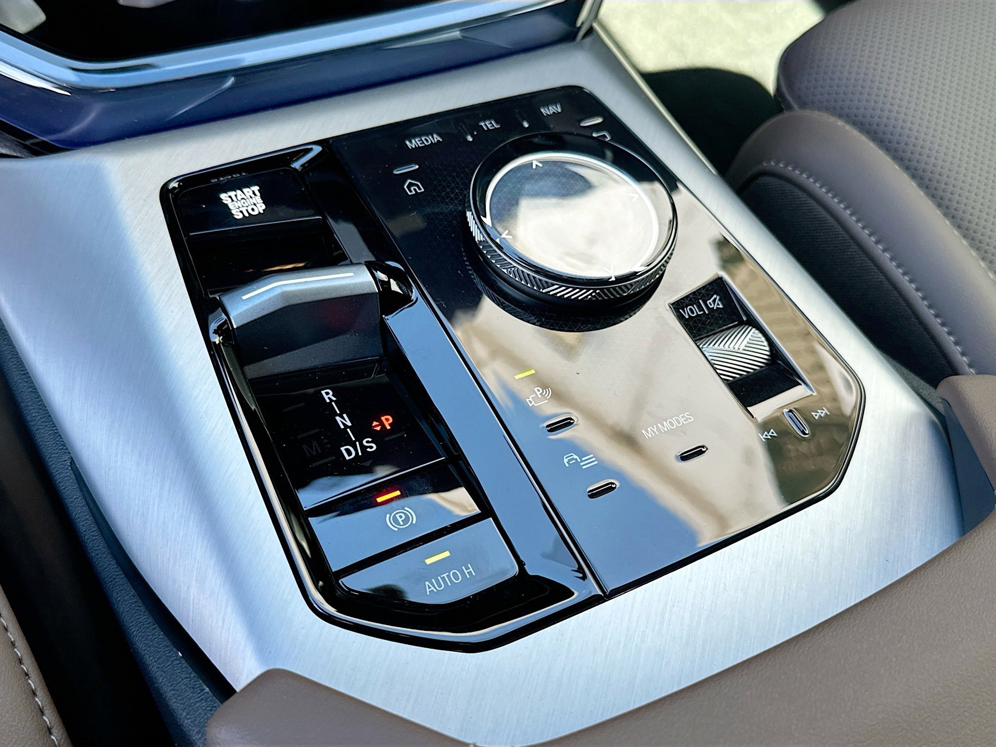 New 2026 Brooklyn Grey Metallic BMW 30 xDrive image 12