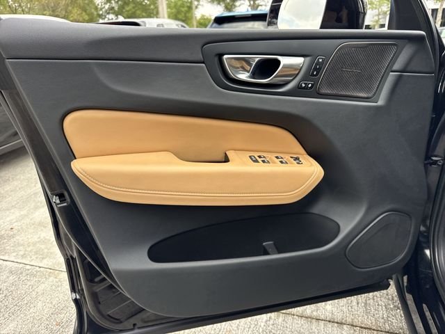 2023 Volvo XC60 Ultimate - Photo 13