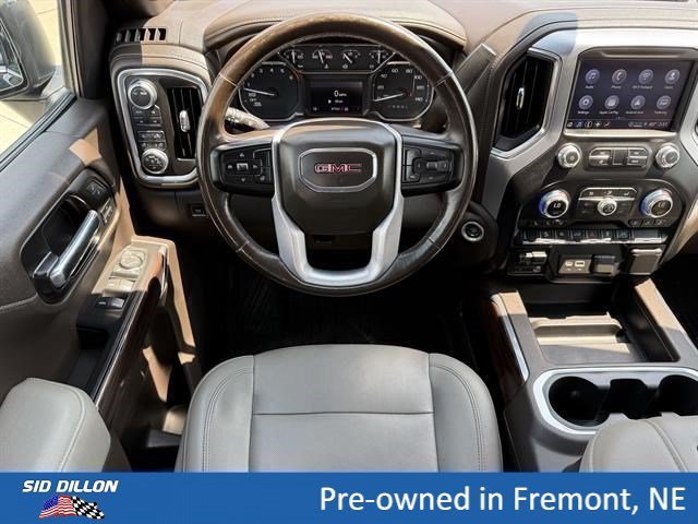 Used 2021 Onyx Black GMC SLT image 4
