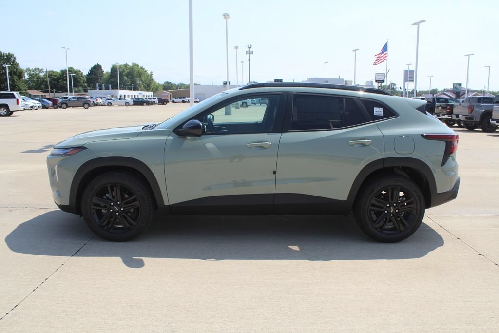 New 2026 Cacti Green Chevrolet ACTIV image 6