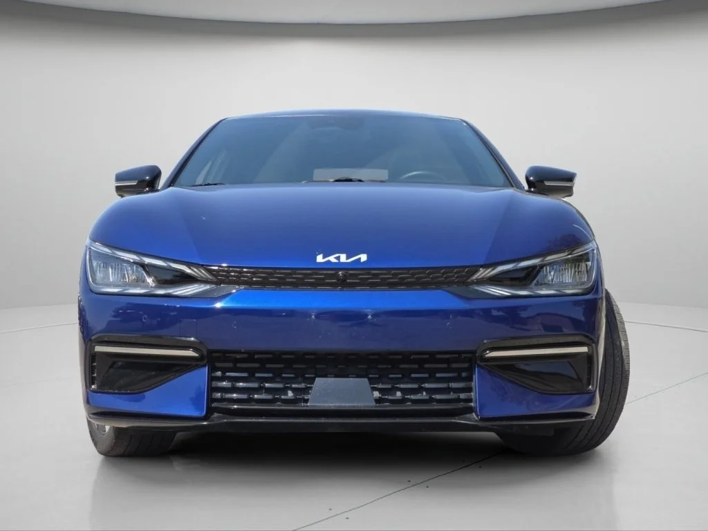Used 2022 Yacht Blue Kia GT-Line image 3