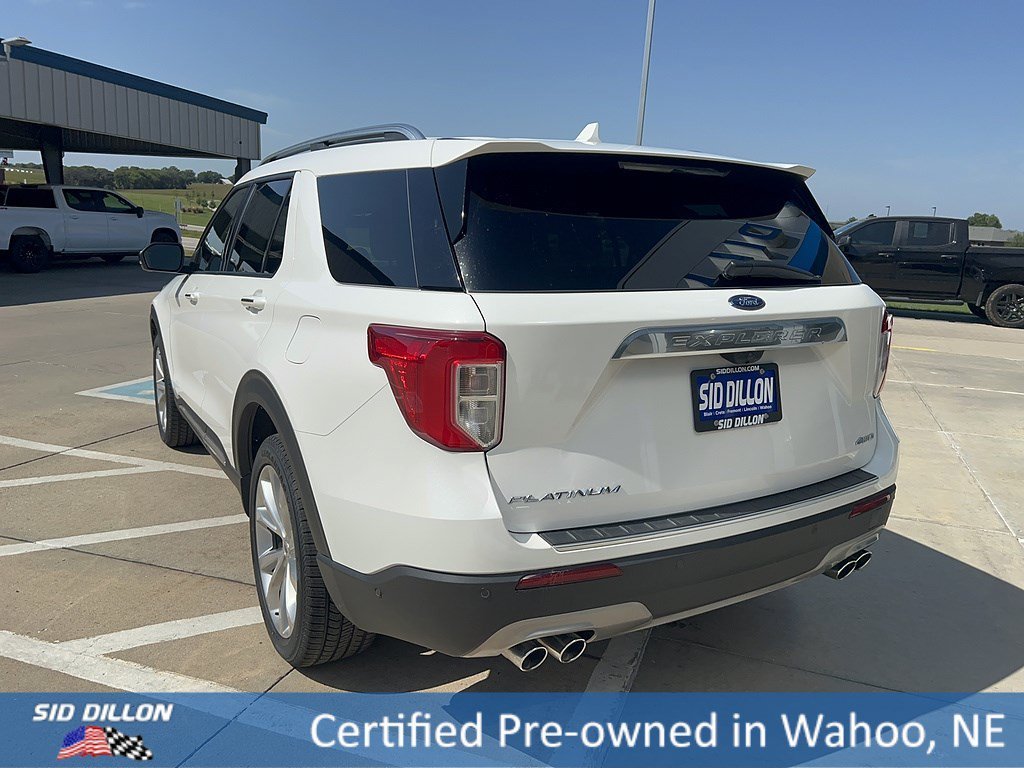 Certified Used 2022 Star White Metallic Tri-Coat Ford Platinum image 3
