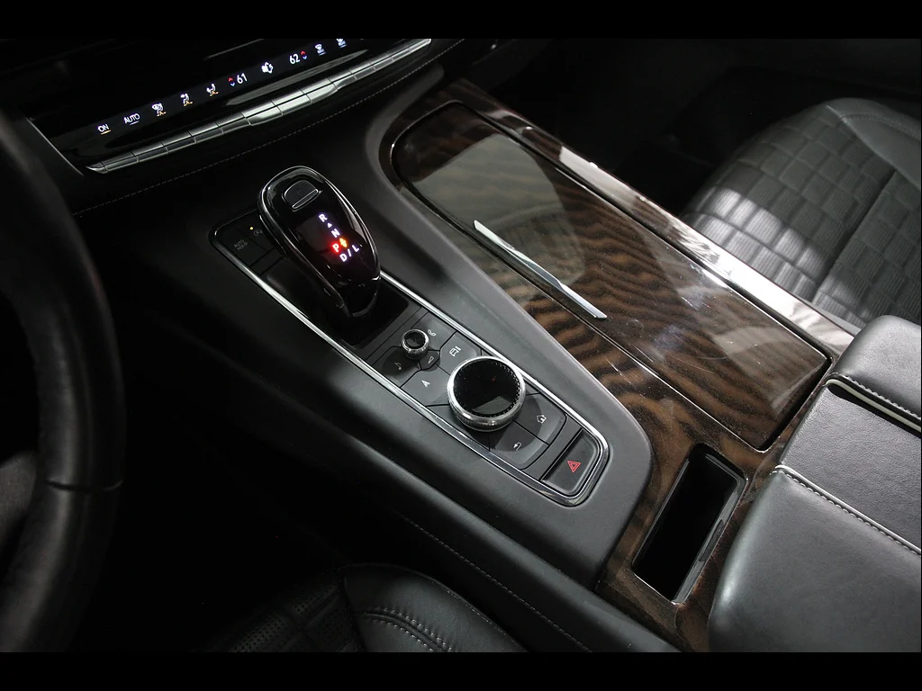 Used 2022 Dark Moon Blue Metallic Cadillac Sport Platinum image 17