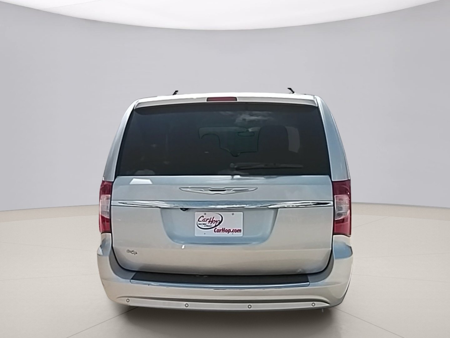 Used 2012 Silver Chrysler TOURING-L image 4