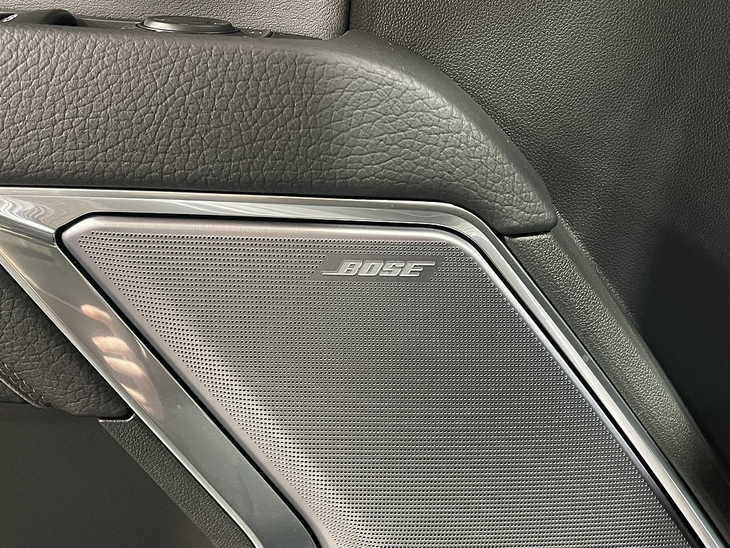 New 2025 Sterling Metallic GMC Denali image 36