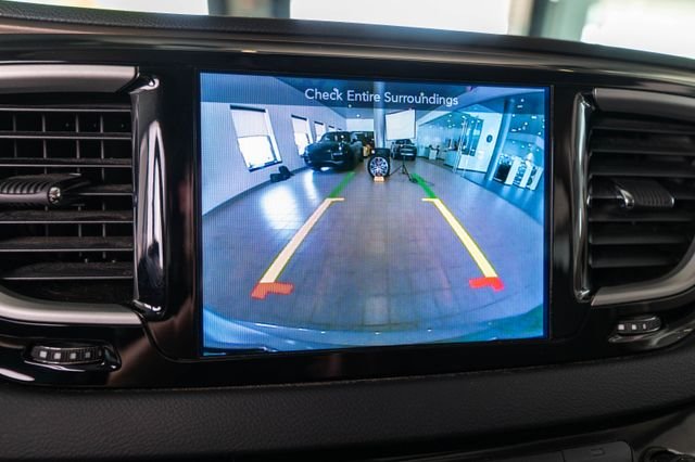 Used 2017 Silver Chrysler Touring image 28