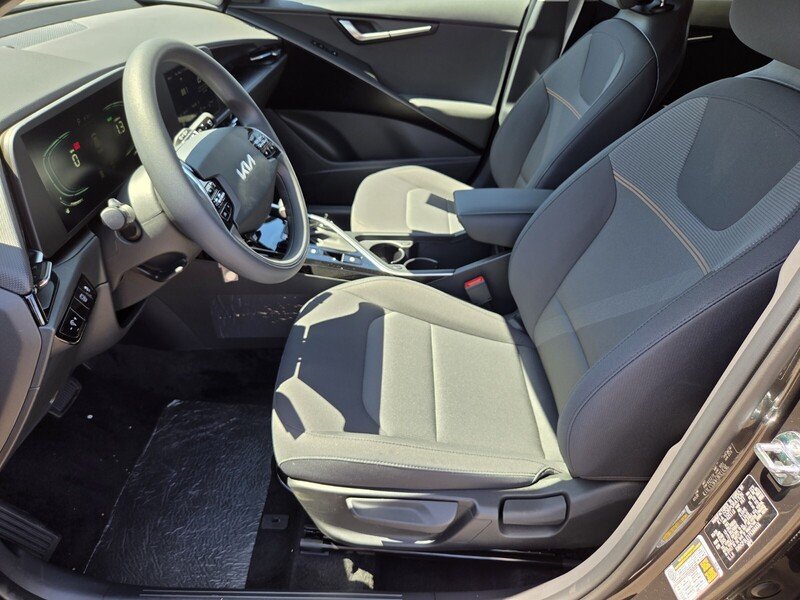New 2026 Interstellar Gray Kia LX image 6