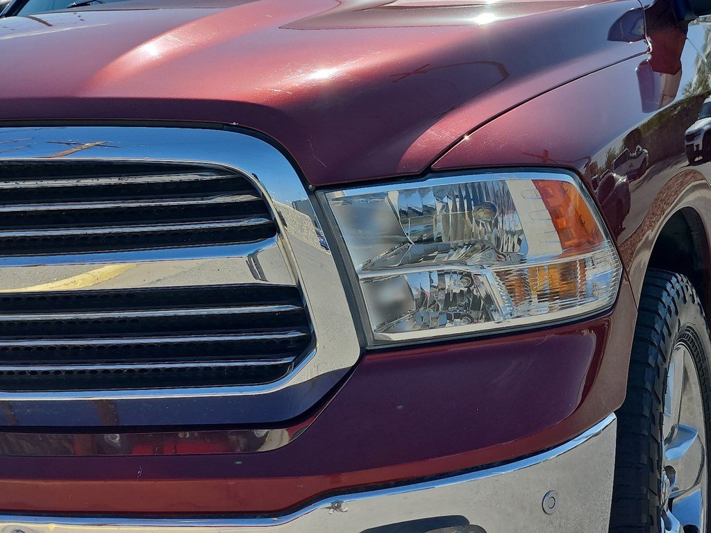 Used 2017 Delmonico Red Pearlcoat Ram Big Horn image 27