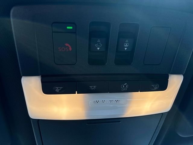 Used 2026 Gray Nissan Platinum image 23