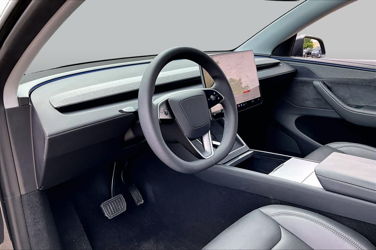 Used 2026 Diamond Black Tesla Premium image 14