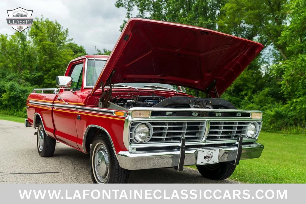 Used 1975 Red Ford  image 59