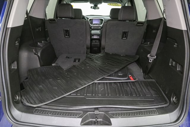 Used 2023 Blue GMC SLE image 11