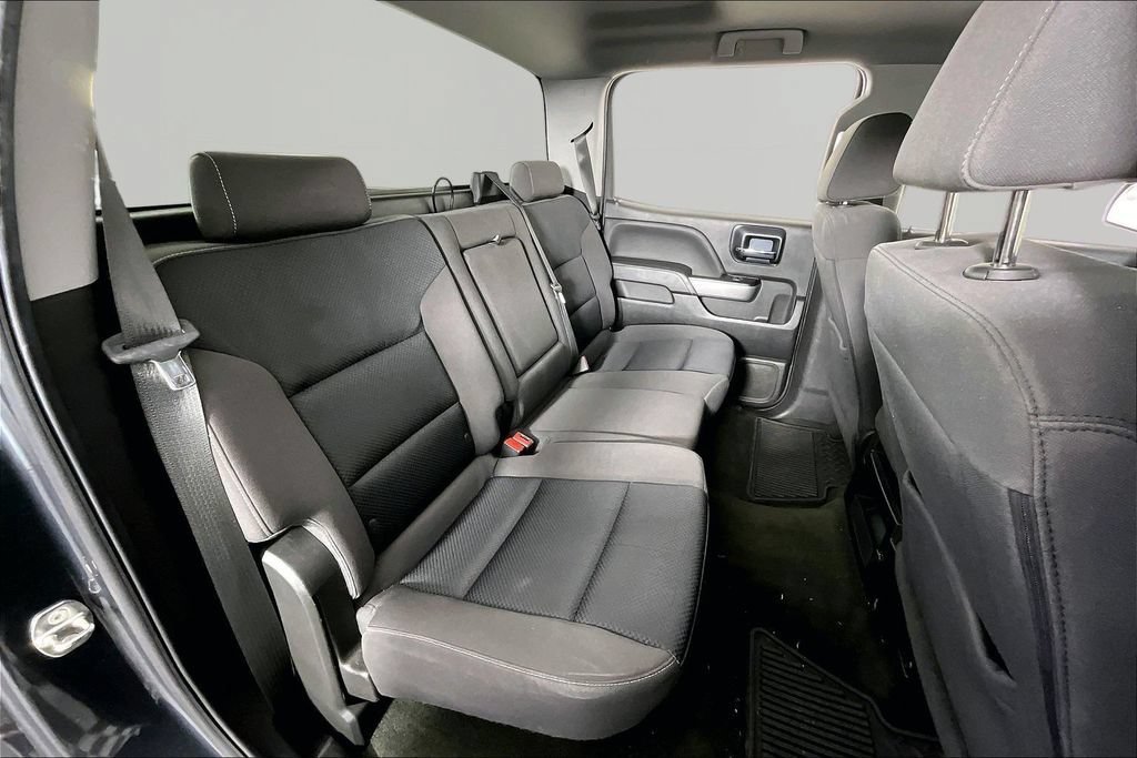 Certified Used 2018 GRAPHITE METALLIC Chevrolet LT image 21