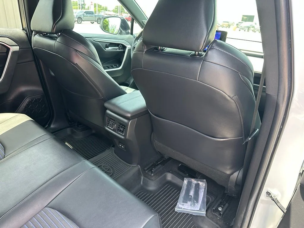 2023 Toyota RAV4 XSE - Photo 27