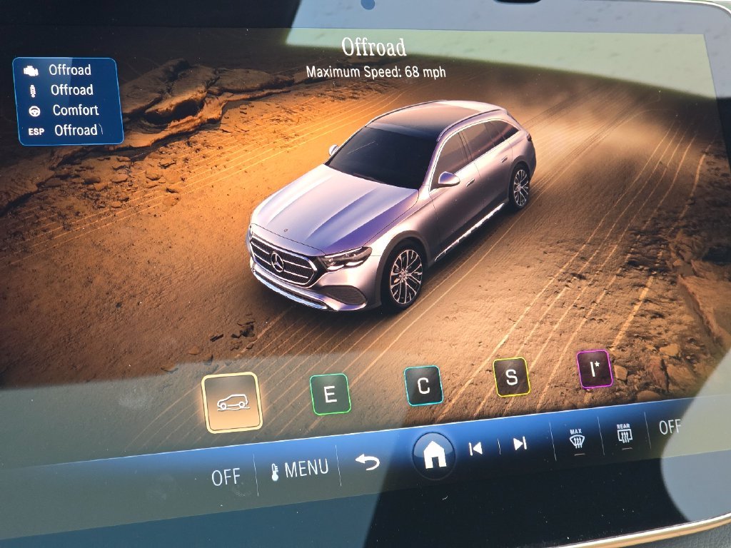 New 2027 Blue Mercedes-Benz E 450 image 14