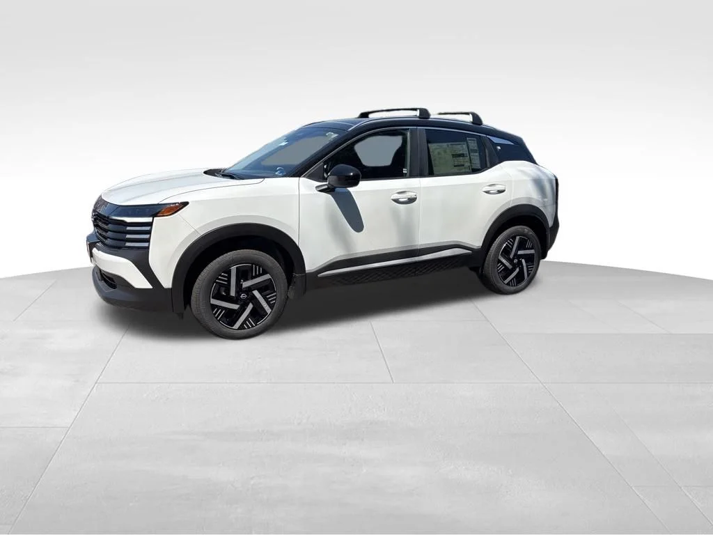 New 2026 Aspen White TriCoat / Super Black Two-tone Nissan SV image 9