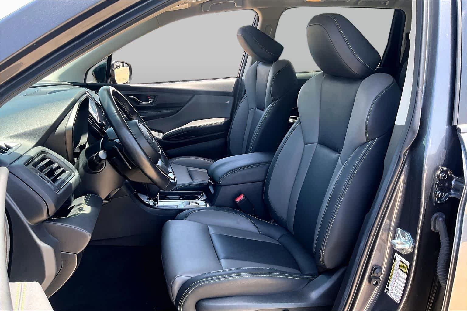 Used 2024 Magnetite Gray Metallic Subaru Onyx Edition image 8