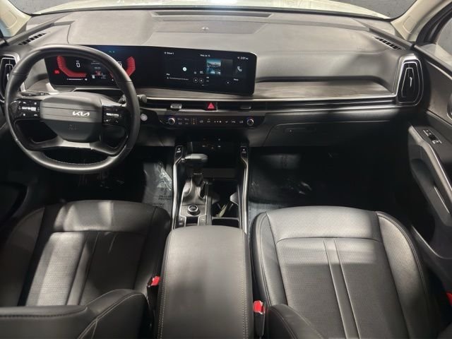 Used 2026 White Kia X-Line EX image 2