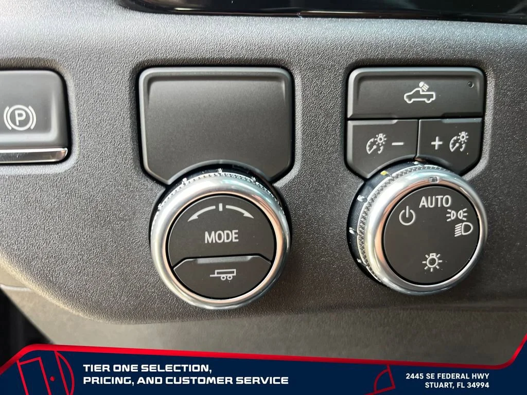 New 2026 Onyx Black GMC SLE image 13